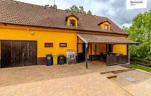 Family house for sale, 204m<sup>2</sup>, 774m<sup>2</sup> of land