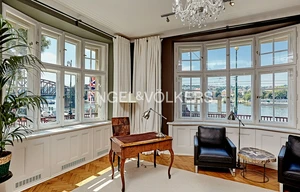 Apartment for rent, 4+kk - 3 bedrooms, 187m<sup>2</sup>