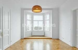 Apartment for rent, 4+1 - 3 bedrooms, 140m<sup>2</sup>