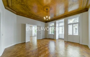 Apartment for rent, 4+1 - 3 bedrooms, 151m<sup>2</sup>
