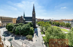 Apartment for rent, 4+1 - 3 bedrooms, 305m<sup>2</sup>