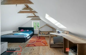 Family house for sale, 140m<sup>2</sup>, 327m<sup>2</sup> of land