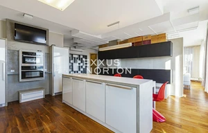 Apartment for rent, 4+kk - 3 bedrooms, 165m<sup>2</sup>