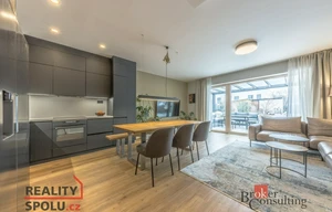 Family house for sale, 122m<sup>2</sup>, 325m<sup>2</sup> of land