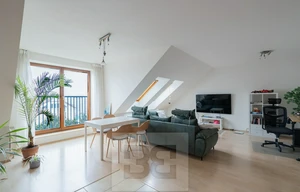 Apartment for rent, 2+kk - 1 bedroom, 81m<sup>2</sup>