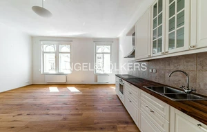 Apartment for rent, 2+kk - 1 bedroom, 65m<sup>2</sup>