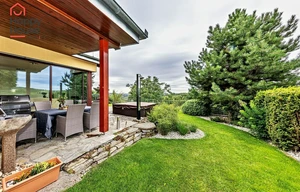 Family house for rent, 190m<sup>2</sup>, 771m<sup>2</sup> of land