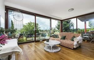 Family house for rent, 190m<sup>2</sup>, 771m<sup>2</sup> of land