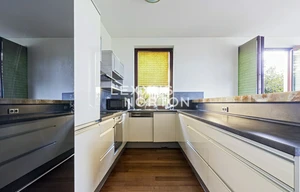 Family house for rent, 190m<sup>2</sup>, 771m<sup>2</sup> of land