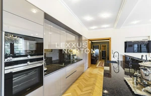 Villa for sale, 320m<sup>2</sup>, 2078m<sup>2</sup> of land