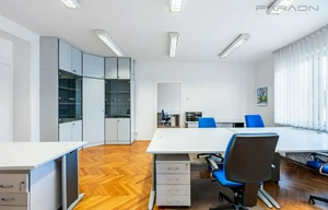 Office for rent, 450m<sup>2</sup>