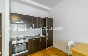 Apartment for rent, 2+kk - 1 bedroom, 69m<sup>2</sup>