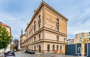 Parking space for rent, 30m<sup>2</sup>