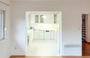 Villa for rent, 365m<sup>2</sup>, 600m<sup>2</sup> of land