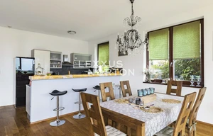 Family house for rent, 190m<sup>2</sup>, 771m<sup>2</sup> of land