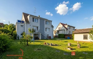 Family house for sale, 214m<sup>2</sup>, 543m<sup>2</sup> of land