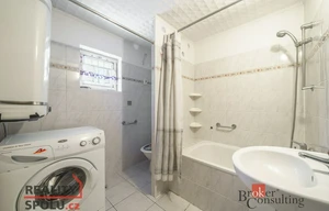 Family house for sale, 130m<sup>2</sup>, 187m<sup>2</sup> of land