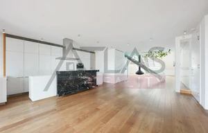 Apartment for rent, 4+kk - 3 bedrooms, 250m<sup>2</sup>