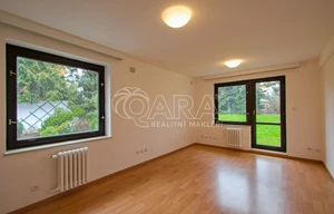 Office for rent, 417m<sup>2</sup>