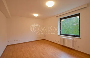 Office for rent, 417m<sup>2</sup>