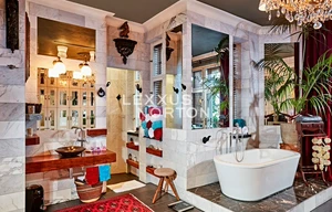 Apartment for rent, 5 bedrooms +, 600m<sup>2</sup>