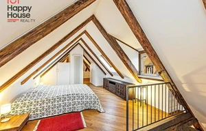 Apartment for rent, 4+1 - 3 bedrooms, 221m<sup>2</sup>