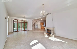 Villa for rent, 255m<sup>2</sup>, 780m<sup>2</sup> of land