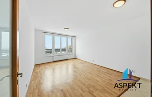 Apartment for rent, 2+kk - 1 bedroom, 58m<sup>2</sup>