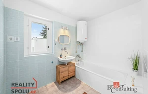 Family house for sale, 105m<sup>2</sup>, 743m<sup>2</sup> of land