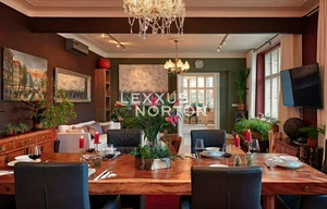 Apartment for rent, 4+kk - 3 bedrooms, 187m<sup>2</sup>