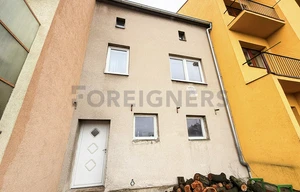 Family house for sale, 117m<sup>2</sup>, 142m<sup>2</sup> of land