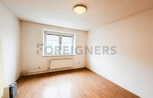 Family house for sale, 117m<sup>2</sup>, 142m<sup>2</sup> of land