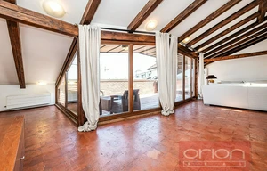 Apartment for rent, 4+1 - 3 bedrooms, 305m<sup>2</sup>