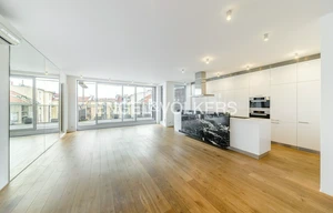 Apartment for rent, 4+kk - 3 bedrooms, 254m<sup>2</sup>