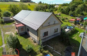 Family house for sale, 185m<sup>2</sup>, 1731m<sup>2</sup> of land