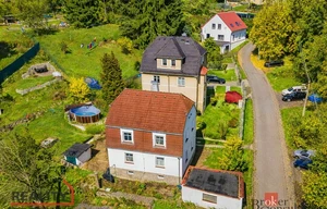 Family house for sale, 225m<sup>2</sup>, 696m<sup>2</sup> of land