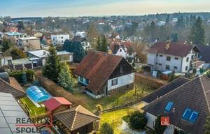 Family house for sale, 210m<sup>2</sup>, 609m<sup>2</sup> of land