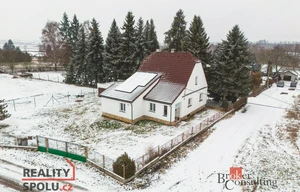 Family house for sale, 105m<sup>2</sup>, 743m<sup>2</sup> of land