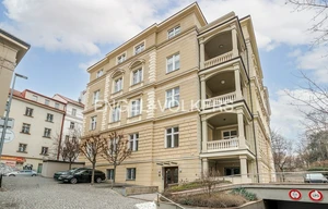 Apartment for sale, 5+kk - 4 bedrooms, 210m<sup>2</sup>