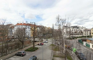 Parking space for rent, 18m<sup>2</sup>