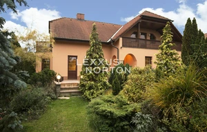 Family house for rent, 200m<sup>2</sup>, 2900m<sup>2</sup> of land