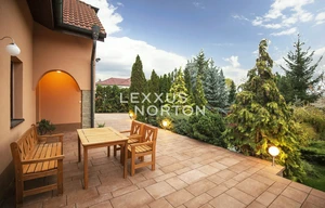 Family house for rent, 200m<sup>2</sup>, 2900m<sup>2</sup> of land