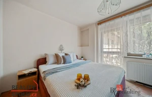 Family house for sale, 250m<sup>2</sup>, 885m<sup>2</sup> of land