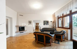 Apartment for rent, 4+1 - 3 bedrooms, 152m<sup>2</sup>