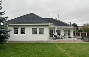 Family house for sale, 164m<sup>2</sup>, 800m<sup>2</sup> of land