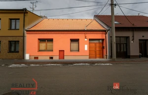 Family house for sale, 121m<sup>2</sup>, 516m<sup>2</sup> of land