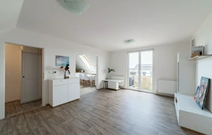 Apartment for sale, 3+1 - 2 bedrooms, 67m<sup>2</sup>