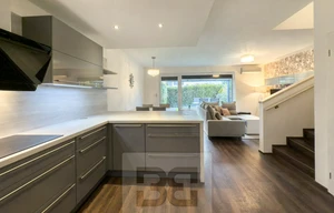 Family house for rent, 102m<sup>2</sup>, 136m<sup>2</sup> of land