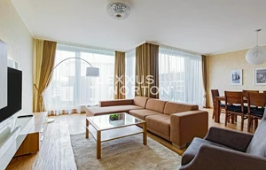 Apartment for rent, 4+kk - 3 bedrooms, 146m<sup>2</sup>