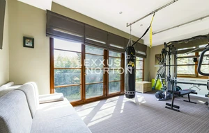 Villa for sale, 320m<sup>2</sup>, 2078m<sup>2</sup> of land